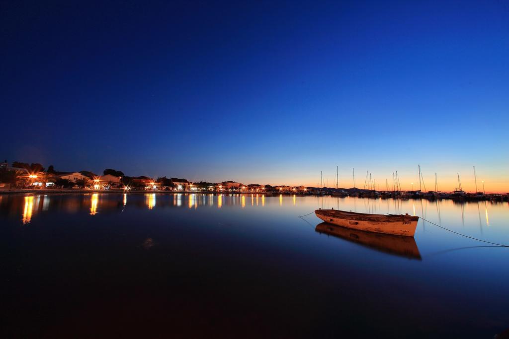 Luxury Apartments Sikiric With Fantastic View On The Sea Bibinje Εξωτερικό φωτογραφία