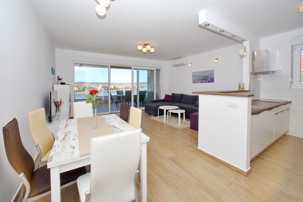Luxury Apartments Sikiric With Fantastic View On The Sea Bibinje Εξωτερικό φωτογραφία