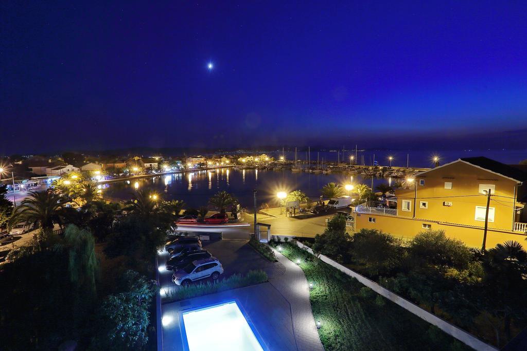 Luxury Apartments Sikiric With Fantastic View On The Sea Bibinje Εξωτερικό φωτογραφία