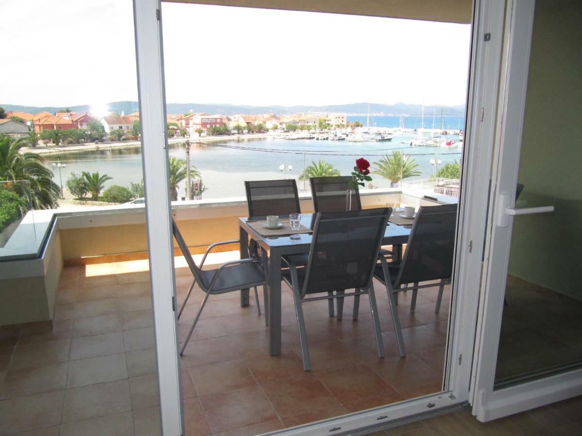 Luxury Apartments Sikiric With Fantastic View On The Sea Bibinje Εξωτερικό φωτογραφία